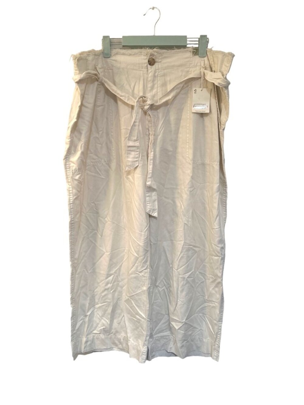 NWT ana ivory high rise wide leg crop pants size 22
